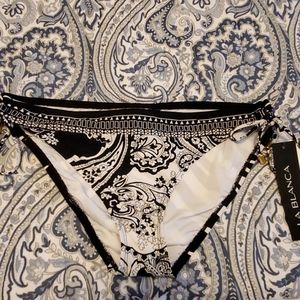 Black and white design bikini bottom